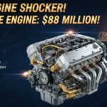 F1 कार का महंगा पावर यूनिट इंजन दिखाता हुआ क्लोजअप व्यू, हाई-टेक कंपोनेंट्स के साथ